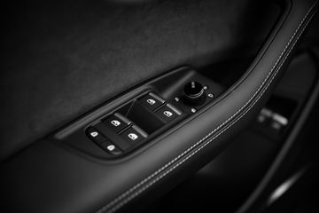 Voertuigafbeelding 26