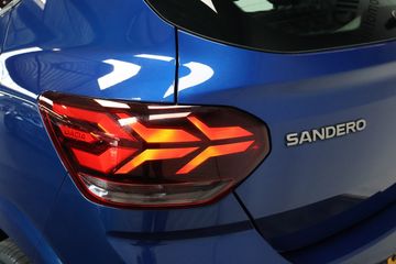 Voertuigafbeelding 8