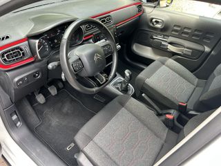 Voertuigafbeelding 22