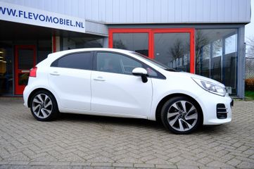 Voertuigafbeelding 3