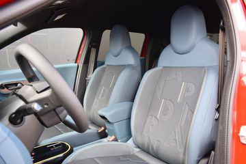 Voertuigafbeelding 10