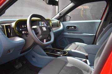 Voertuigafbeelding 8