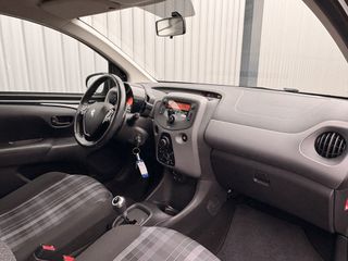 Voertuigafbeelding 13