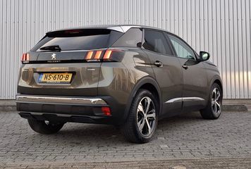 Voertuigafbeelding 4