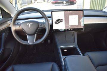 Voertuigafbeelding 10