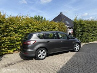 Voertuigafbeelding 3