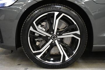 Voertuigafbeelding 4