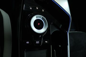 Voertuigafbeelding 6