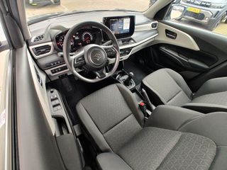 Voertuigafbeelding 12