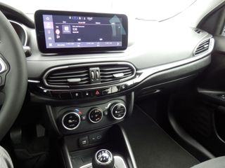 Voertuigafbeelding 19