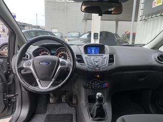 Voertuigafbeelding 4