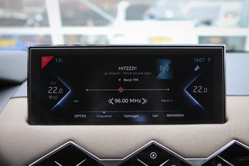 Voertuigafbeelding 13