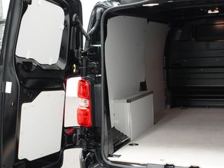 Voertuigafbeelding 31