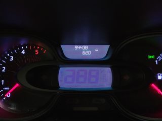 Voertuigafbeelding 9