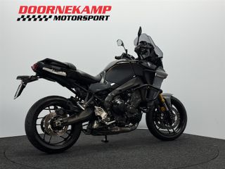 Voertuigafbeelding 15