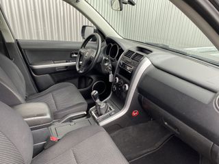 Voertuigafbeelding 15