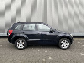 Voertuigafbeelding 9