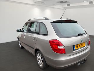 Voertuigafbeelding 6