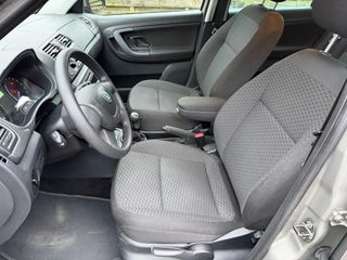 Voertuigafbeelding 9