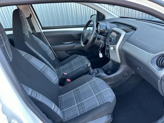 Voertuigafbeelding 21