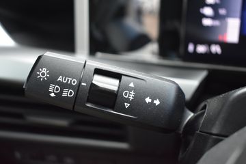 Voertuigafbeelding 13