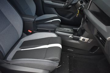 Voertuigafbeelding 5