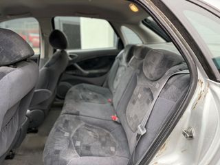 Voertuigafbeelding 7