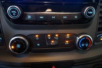 Voertuigafbeelding 9