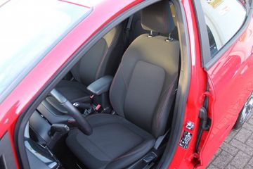 Voertuigafbeelding 7