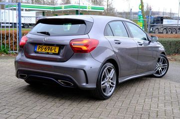 Voertuigafbeelding 2