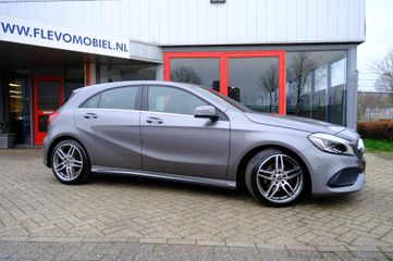 Voertuigafbeelding 3