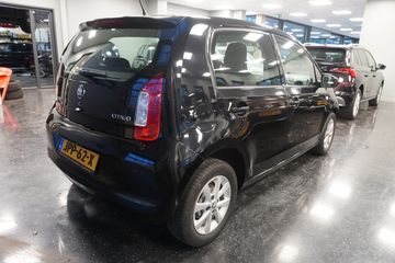 Voertuigafbeelding 3