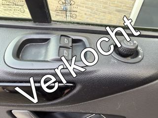 Voertuigafbeelding 42