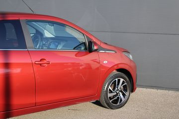 Voertuigafbeelding 7