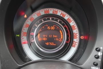 Voertuigafbeelding 5