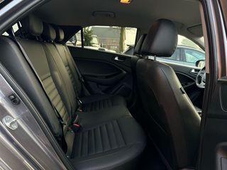 Voertuigafbeelding 28