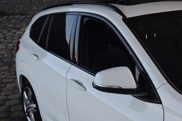 Voertuigafbeelding 13