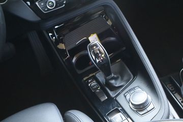 Voertuigafbeelding 9