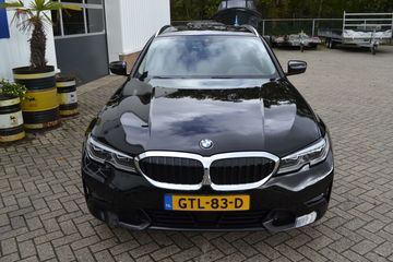 Voertuigafbeelding 2