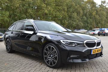 Voertuigafbeelding 4