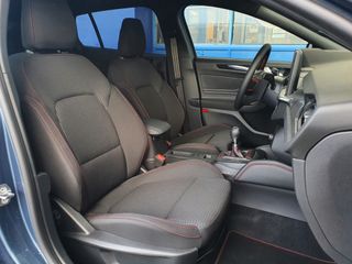 Voertuigafbeelding 3