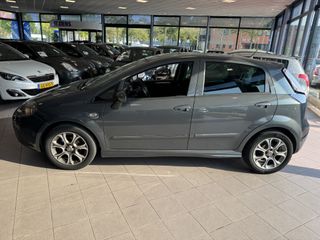 Voertuigafbeelding 6