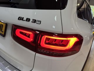 Voertuigafbeelding 11