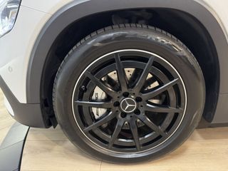 Voertuigafbeelding 42