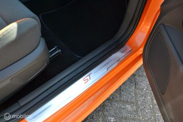 Voertuigafbeelding 11