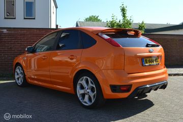 Voertuigafbeelding 3