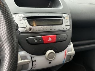 Voertuigafbeelding 6