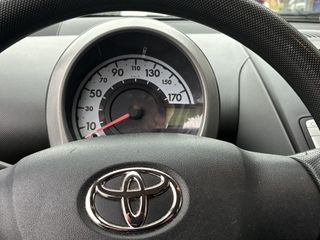 Voertuigafbeelding 7