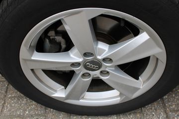 Voertuigafbeelding 24