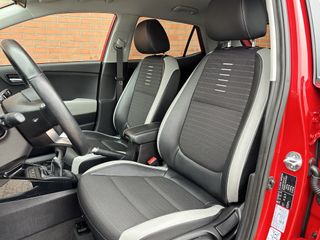 Voertuigafbeelding 12